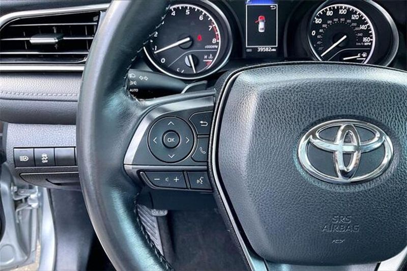 Used 2024 Toyota Camry SEImage 18