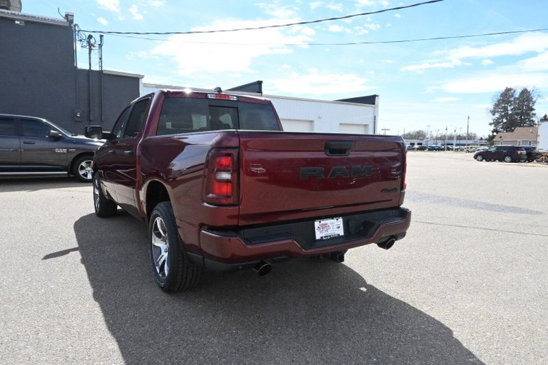 2025 RAM 1500 TradesmanImage 6