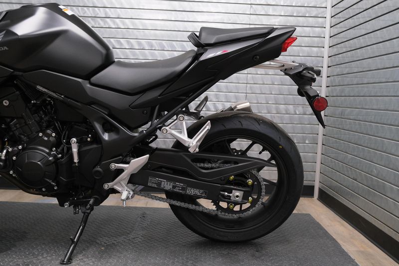 NEW 2025 HONDA CB750 HORNET Image 16