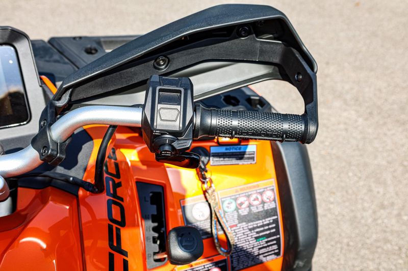 2025 CFMOTO CFORCE 800 TOURING CF800AZ3 800 Touring Image 26