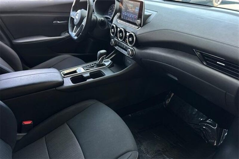 Used 2022 Nissan Sentra SVImage 13