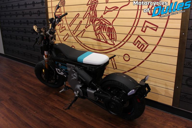 New 2024 BMW CE02 Image 6