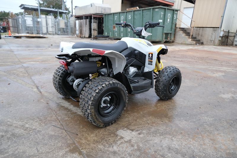 2025 Can-Am RENEGADE 70 EFI CATALYST GRAY AND NEO YELLOWImage 15