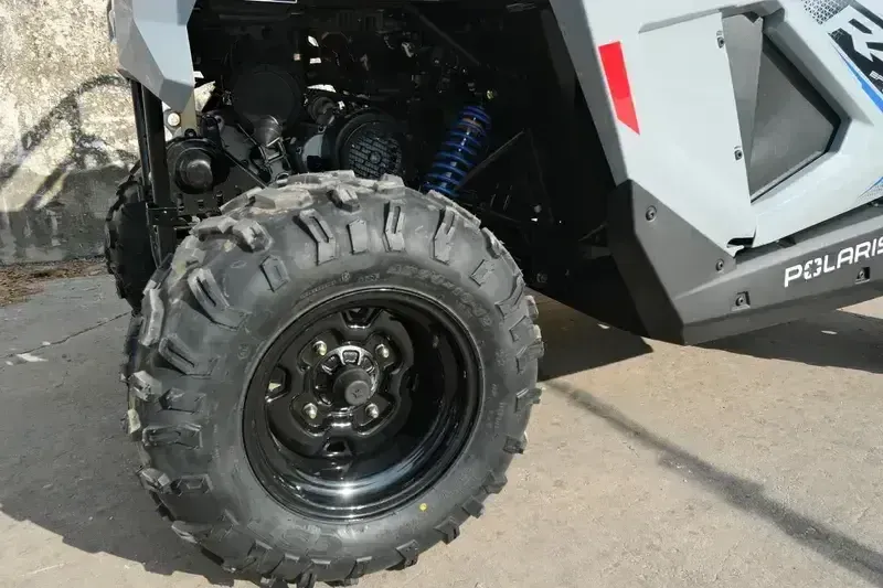 NEW 2026 POLARIS RZR 200 EFI Image 15