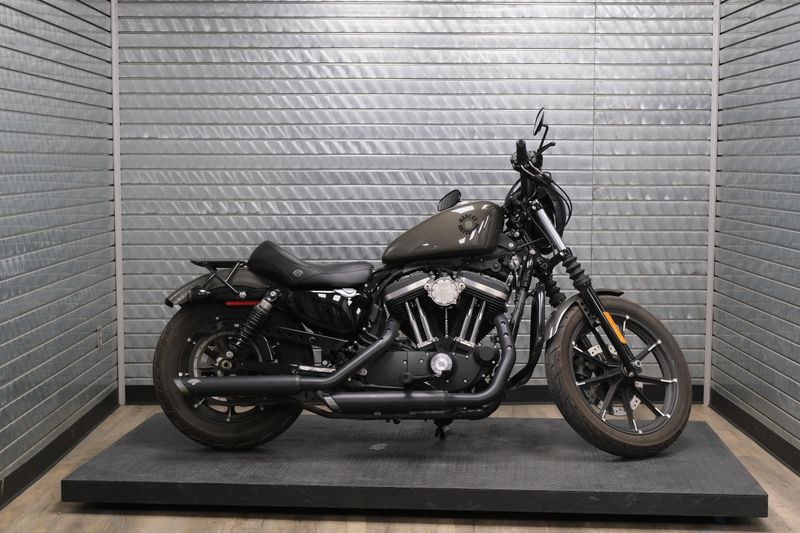 USED 2019 HARLEY SPORTSTER IRON 883 Image 2