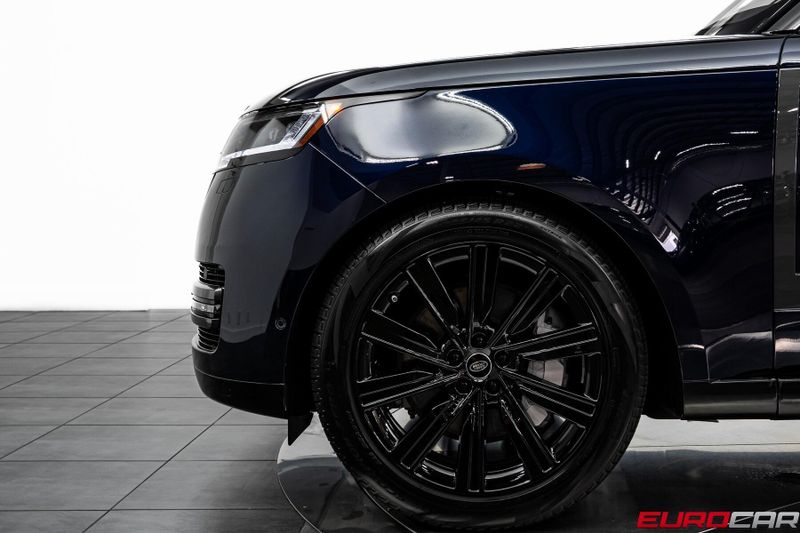 Used 2023 Land Rover Range Rover SE LWB *7-SEATER * PANORAMIC ROOF*Image 13