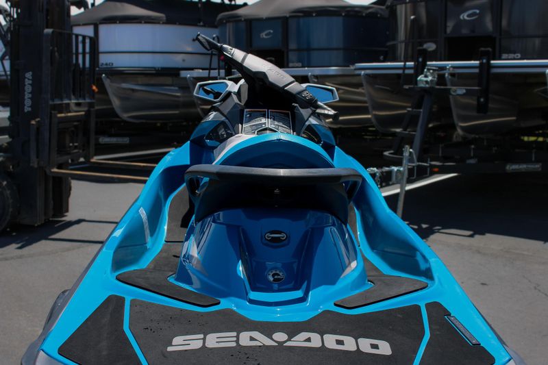2019 SEADOO GTI SE 130 BLUE SILVER Image 7