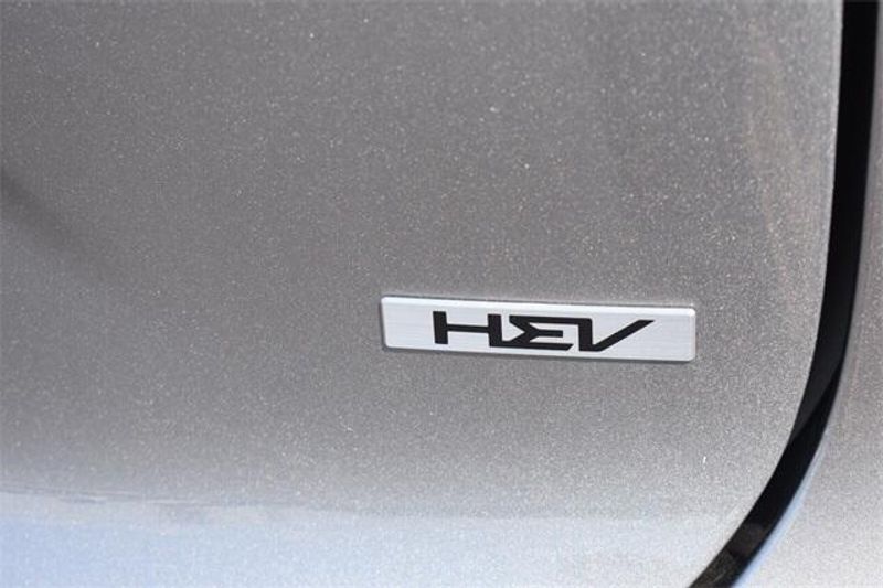 New 2025 Kia Niro SXImage 16