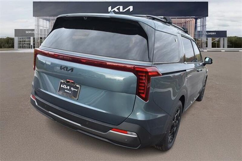New 2026 Kia Carnival SX PrestigeImage 3