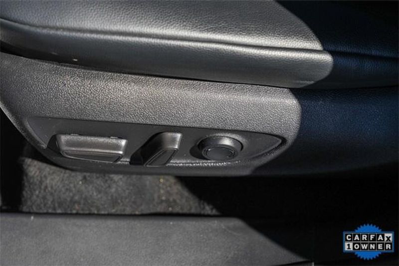 Used 2022 Toyota Highlander XLEImage 21