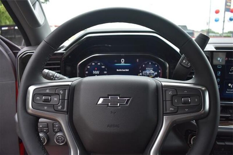 New 2025 Chevrolet Silverado 2500HD LTImage 28