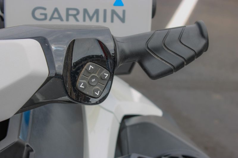 USED 2024 SEADOO PWC GTX FISH 170 AUD BE IBR IDF 24 Image 19