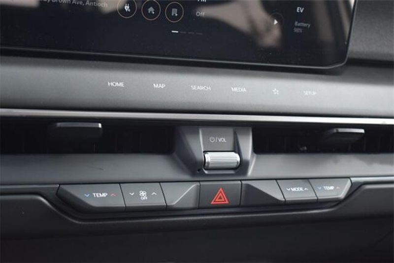 New 2026 Kia EV9 Light Long RangeImage 34
