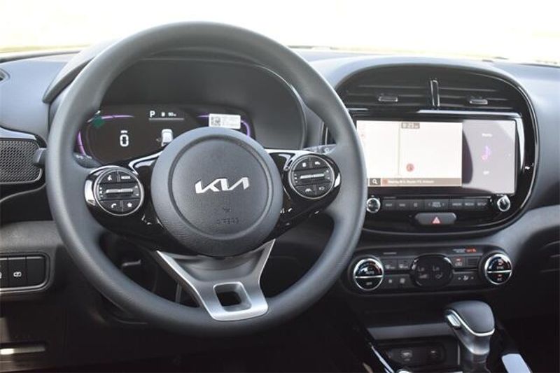 New 2025 Kia Soul SImage 17