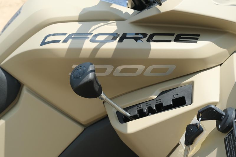 2025 CFMOTO CFORCE 1000 OVERLAND DESERT TAN Image 23