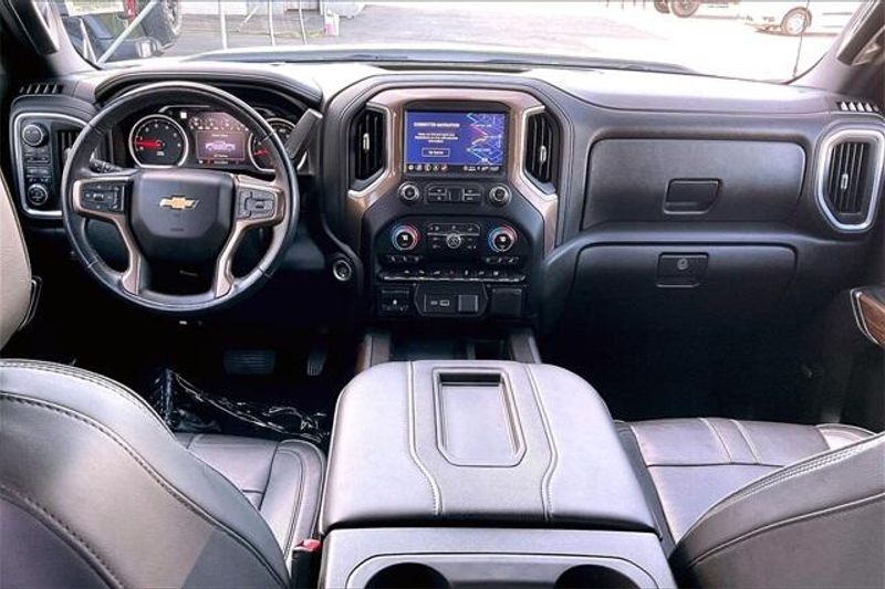 2022 Chevrolet Silverado 1500 LTD High CountryImage 14