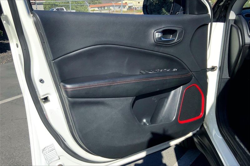 2020 Jeep Compass Trailhawk photo 20