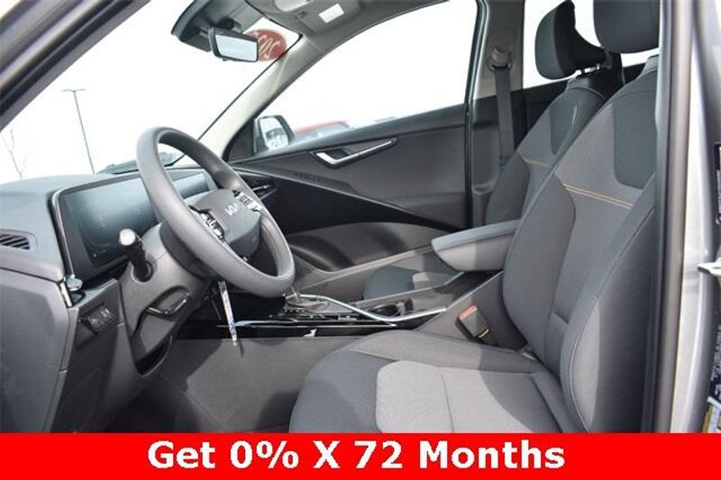 New 2025 Kia Niro LXImage 20