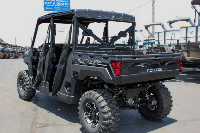 2025 Polaris RANGER CREW XP 1000 TEXAS EDITION BLACK CRYSTAL Image 6