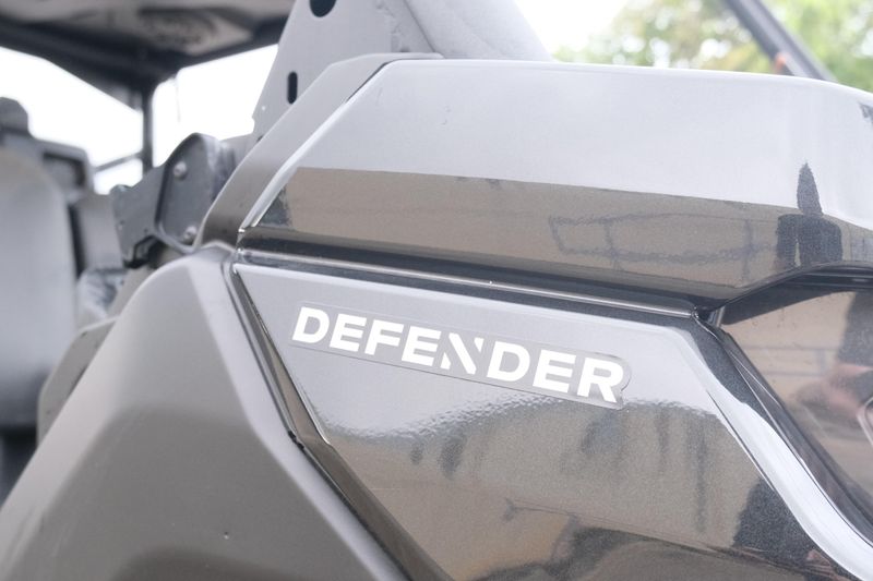 NEW 2026 CAN-AM DEFENDER MAX DPS HD9  in a STEALTH BLACK exterior color. Family PowerSports (877) 886-1997 familypowersports.com 