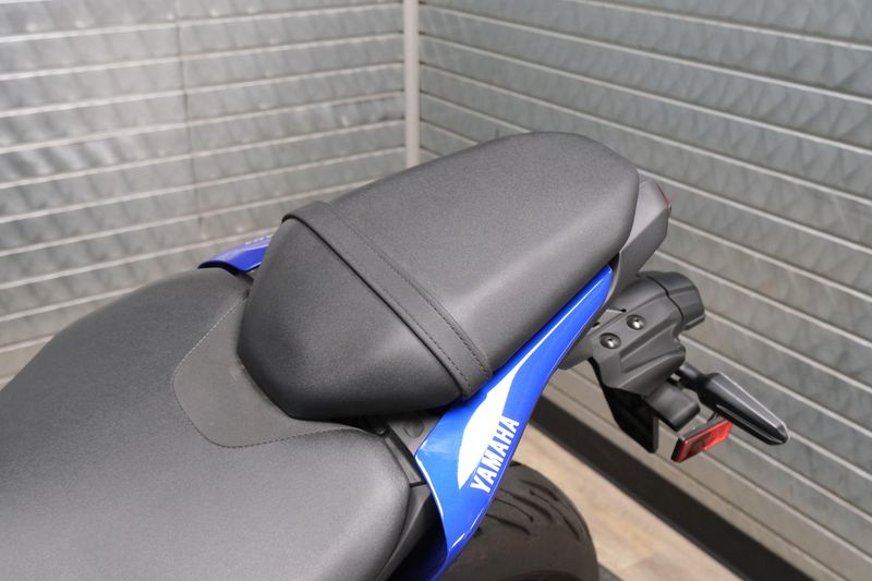 USED 2022 YAMAHA MT-07 Image 15