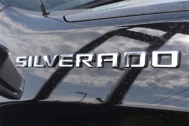 2025 Chevrolet Silverado 1500 LTImage 14