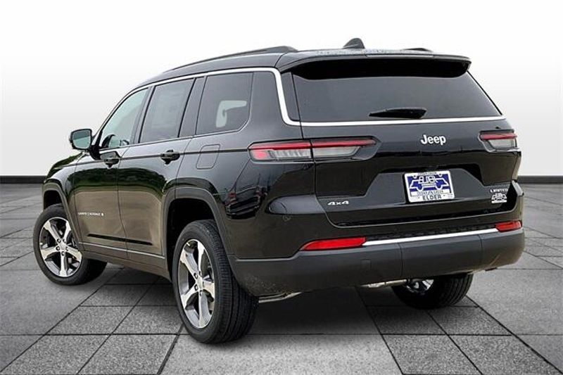 2024 Jeep Grand Cherokee L Limited 4x4Image 3