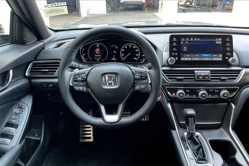 Used 2021 Honda Accord SportImage 4