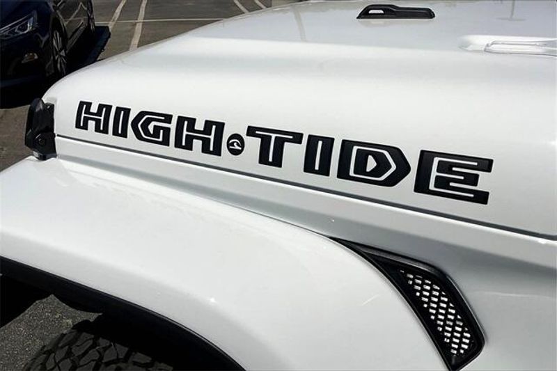 2025 Jeep Gladiator High Tide 4x4Image 13