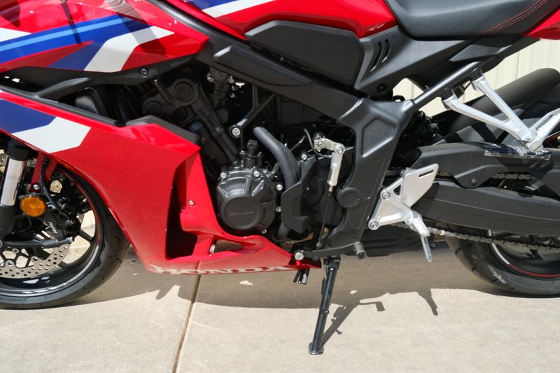 NEW 2025 HONDA CBR650R ECLUTCH Image 17