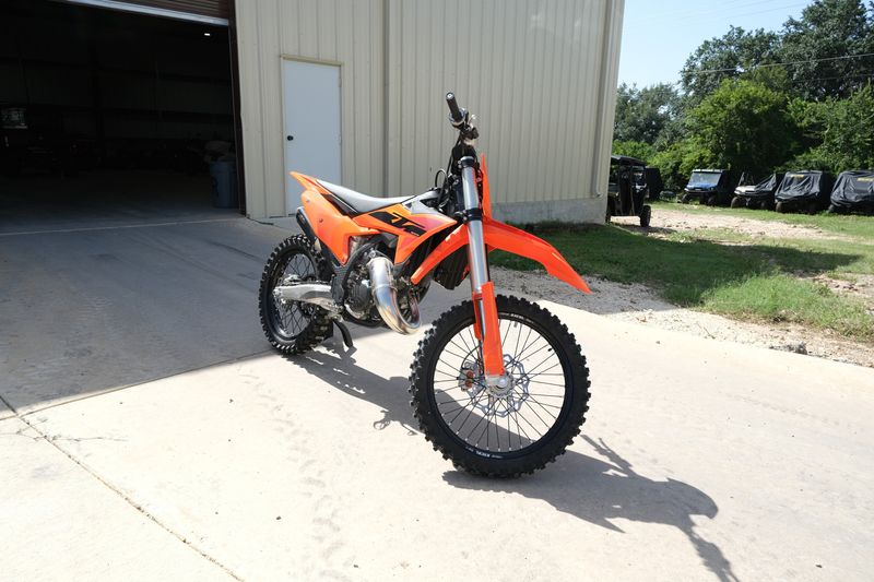 2025 KTM 150 SXImage 7