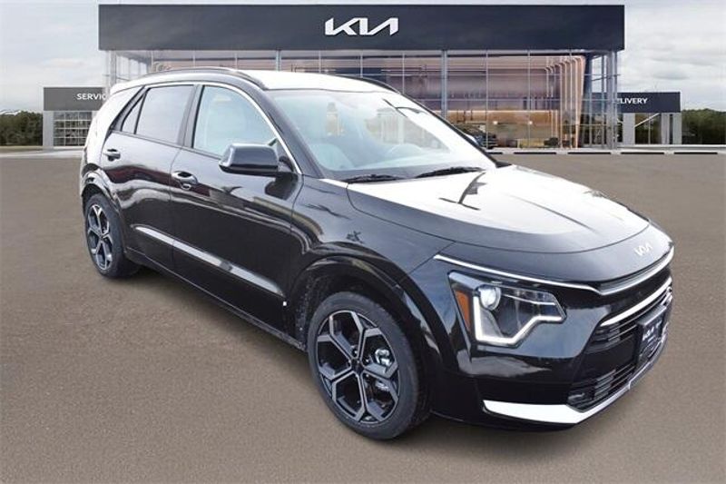2025 Kia Niro EX TouringImage 1