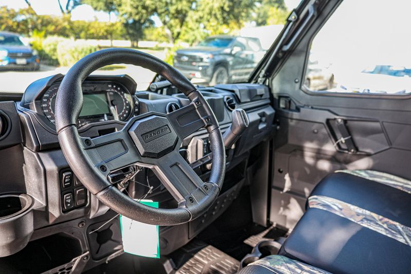 New 2025 Polaris RANGER CREW XP 1000 NORTHSTAR EDITION PREMIUM  PURSUIT CAMO Image 10