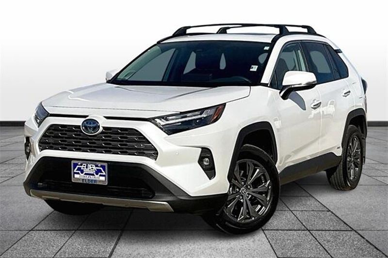 2024 Toyota RAV4 Hybrid LimitedImage 2