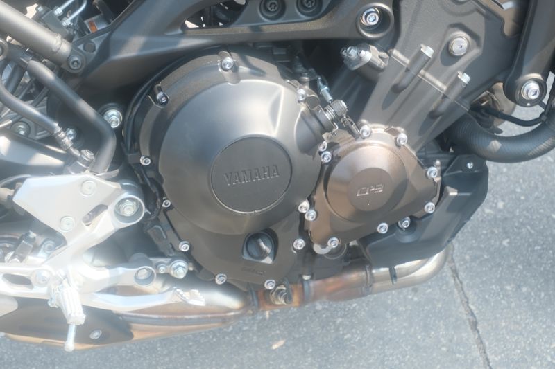 2020 Yamaha MT09 BLACK Image 13