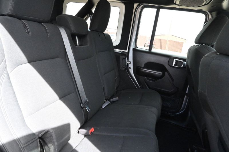 2021 Jeep Wrangler Unlimited Sport AltitudeImage 13