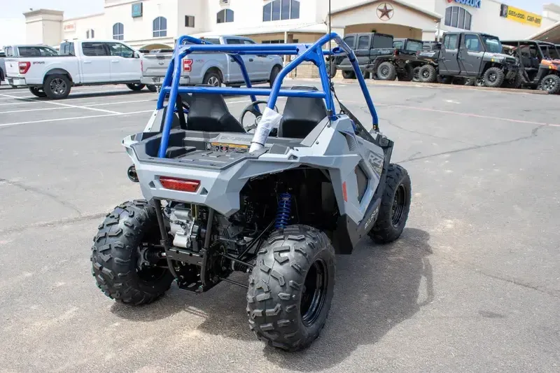 NEW 2026 POLARIS RZR 200 EFI Image 7