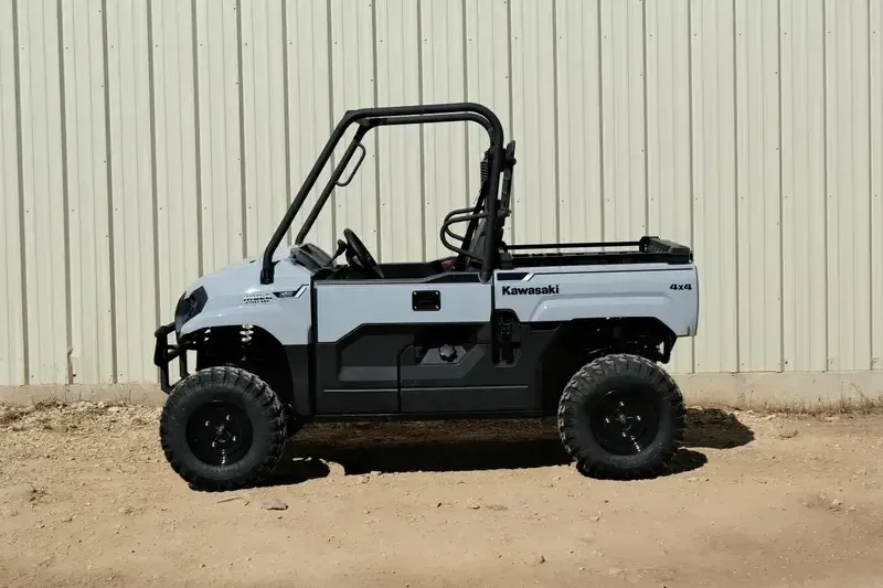 NEW 2026 KAWASAKI MULE PROMX EPS Image 4