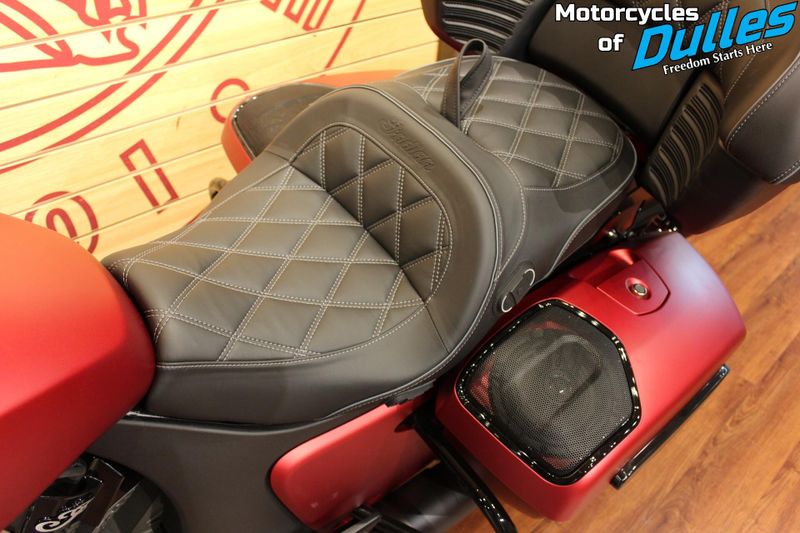 2025 Indian Motorcycle Roadmaster PowerPlus Dark Horse Image 17