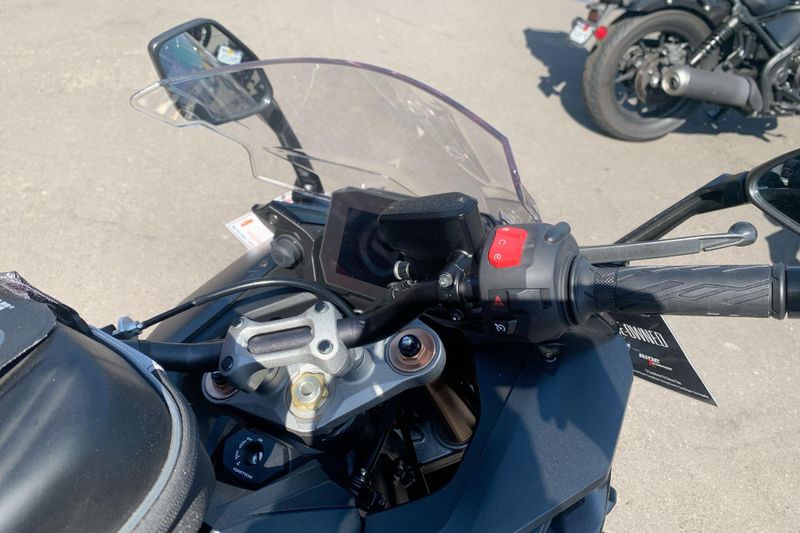 Used 2022 Suzuki GSX-S 1000 GT+ Image 18