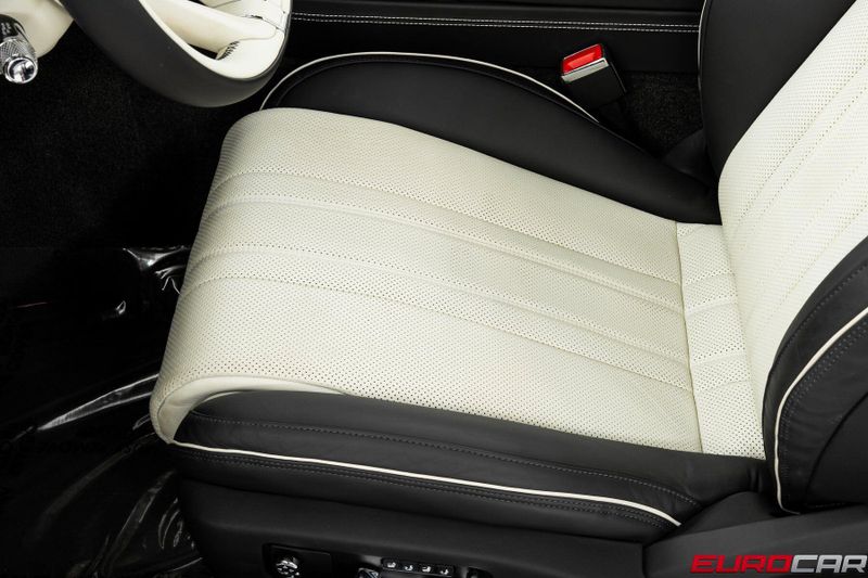 2023 Bentley Continental GTC V8 *FRONT SEAT COMFORT SPEC * TWO-TONE INTERIOR*Image 42