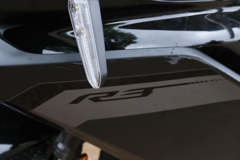 2025 Yamaha YZFR3 ABS MATTE STEALTH BLACK Image 21