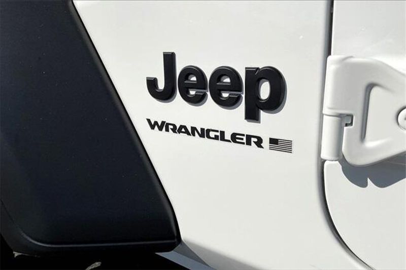 New 2026 Jeep Wrangler 4-door SportImage 13