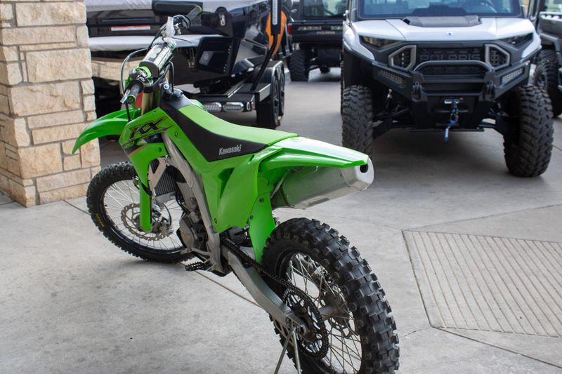 USED 2022 KAWASAKI KX 450 Image 5
