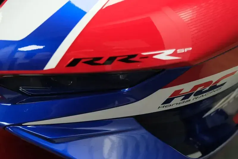 NEW 2026 HONDA CBR1000RRR FIREBLADE SP Image 19