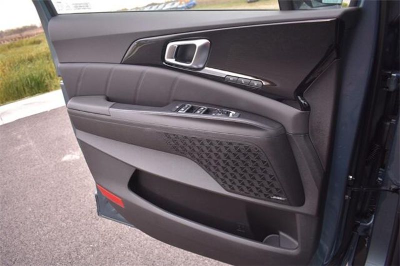 New 2026 Kia Carnival SX PrestigeImage 38