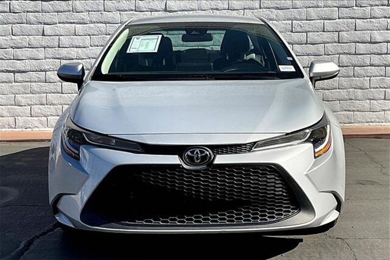 2022 Toyota Corolla LEImage 2