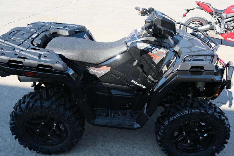NEW 2025 POLARIS SPORTSMAN 570 TRAIL Image 2