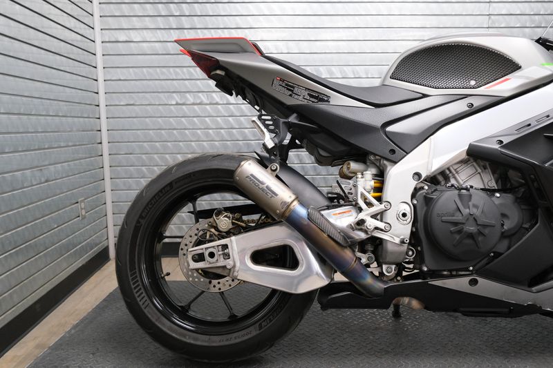 USED 2022 APRILIA RSV4 1100 Image 13