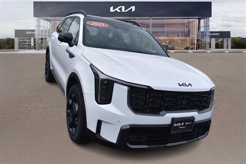 2025 Kia Sorento X-Line SX PrestigeImage 9